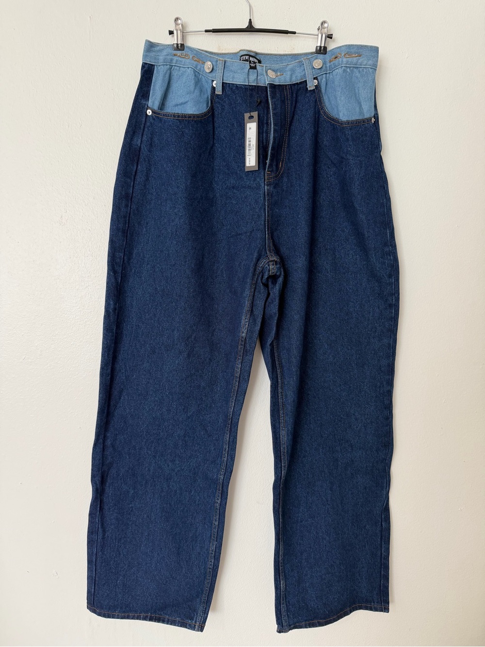 Steve Madden Two-Tone Blue Wide Leg Jeans - Picture 4 of 6